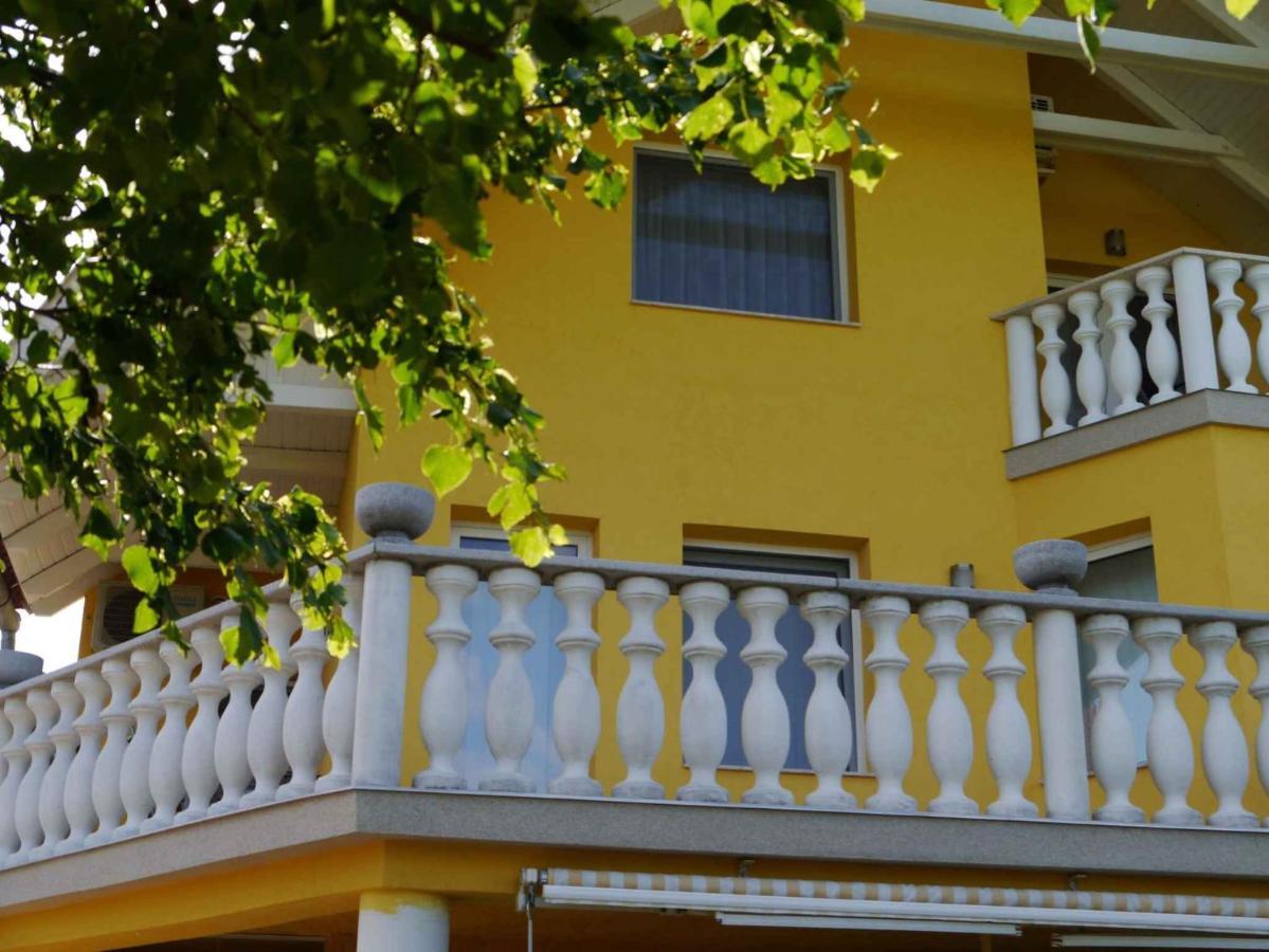 Apartments In Alsopahok/Balaton 27597 Extérieur photo